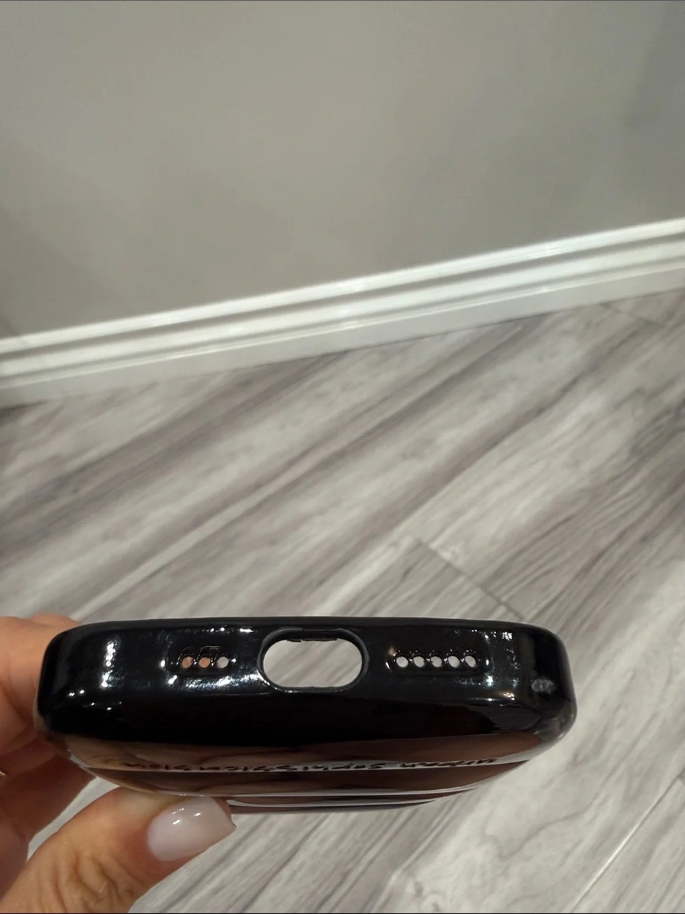 The Puffer Case® - Black Manhattan - iPhone 16 Pro